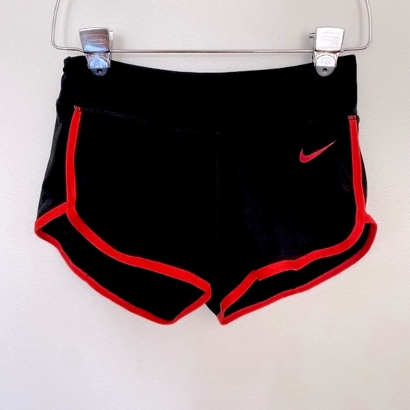 Nike Pants - Nike dry fit shorts small